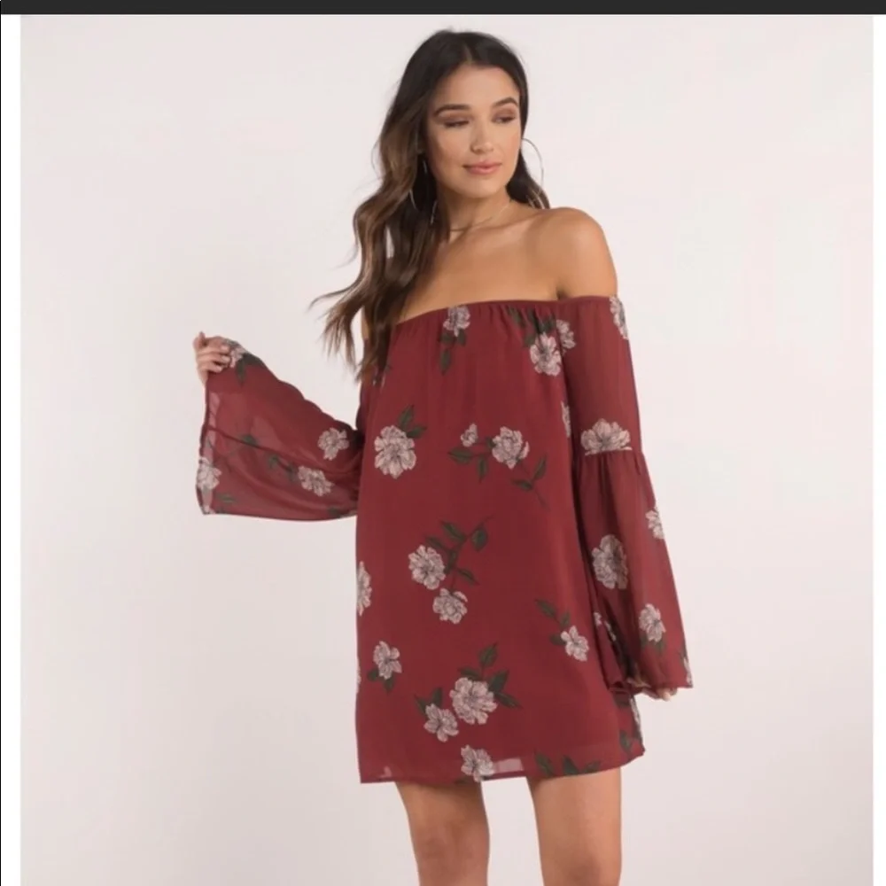 TOBI OFF SHOULDER DRESS - Picture 1 of 8